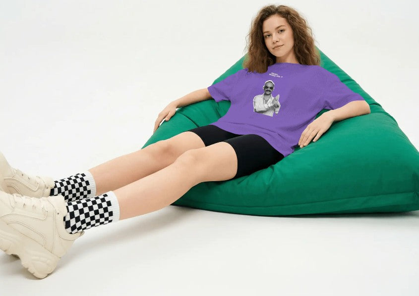 Oversized Print T-shirt - Mone Happy Aano